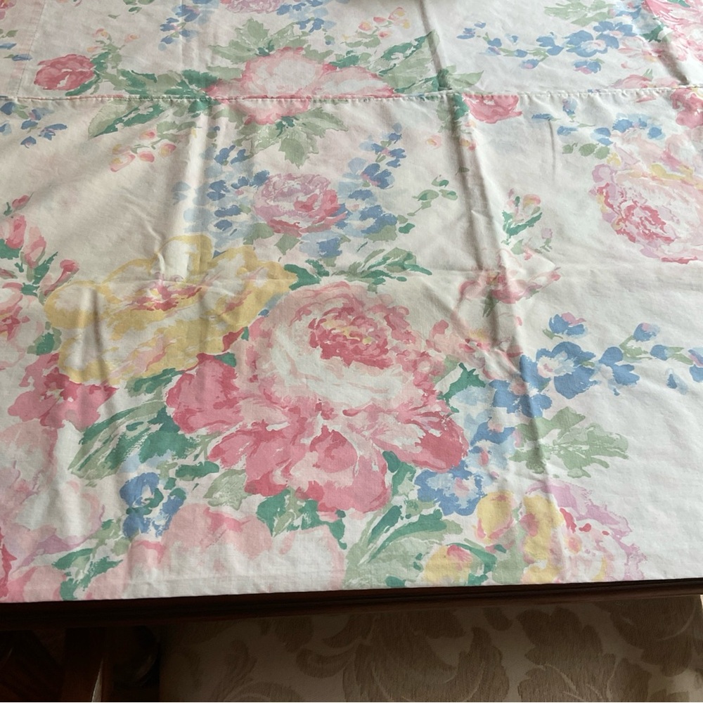 Vintage Fieldcrest Percale Floral Blue Pink Yellow King Pillowcases Set of 2 - Picture 2 of 11
